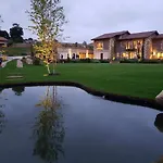 Agroturismo La Fuentona De Santillana Vispieres