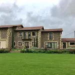La Fuentona De Santillana * Vispieres