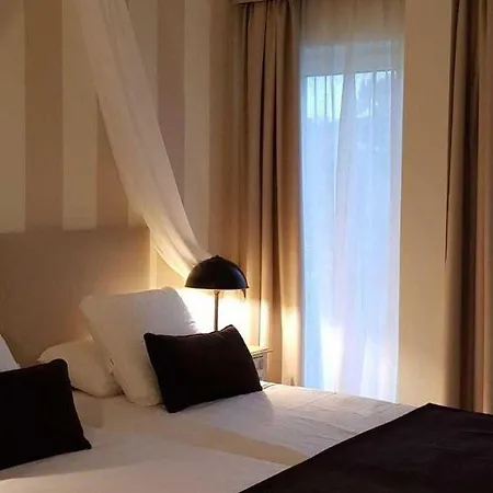 La Fuentona De Santillana Vispieres