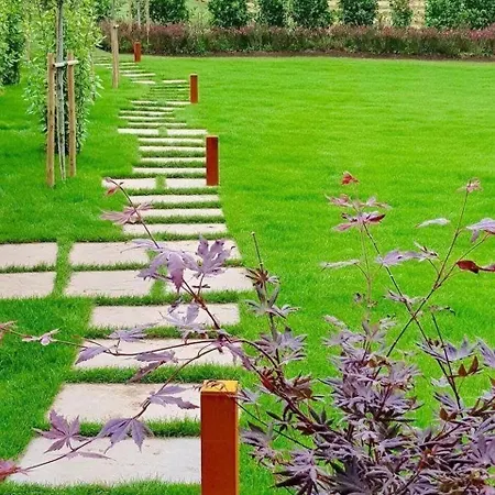 La Fuentona De Santillana