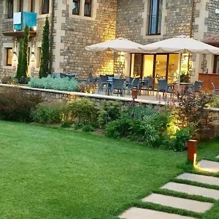 La Fuentona De Santillana