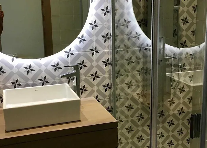 La Fuentona De Santillana * Vispieres