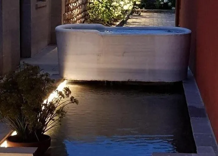 Farm stay La Fuentona De Santillana