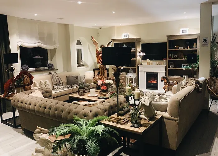 Farm stay La Fuentona De Santillana