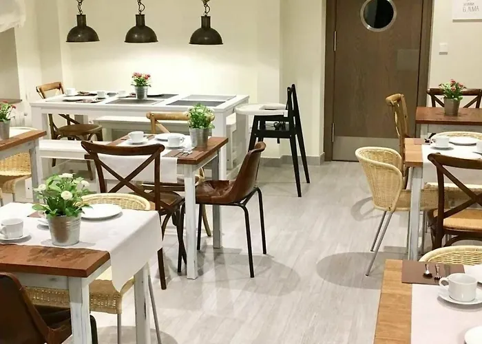 La Fuentona De Santillana Vispieres