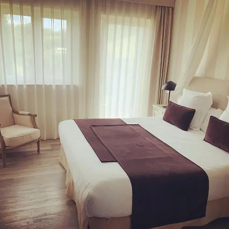 La Fuentona De Santillana Vakantieboerderij