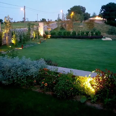 La Fuentona De Santillana Vakantieboerderij *